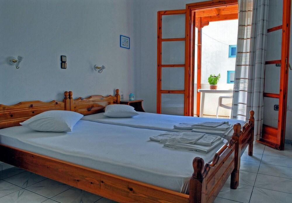 Kapetanos Rooms Naxos City Zewnętrze zdjęcie
