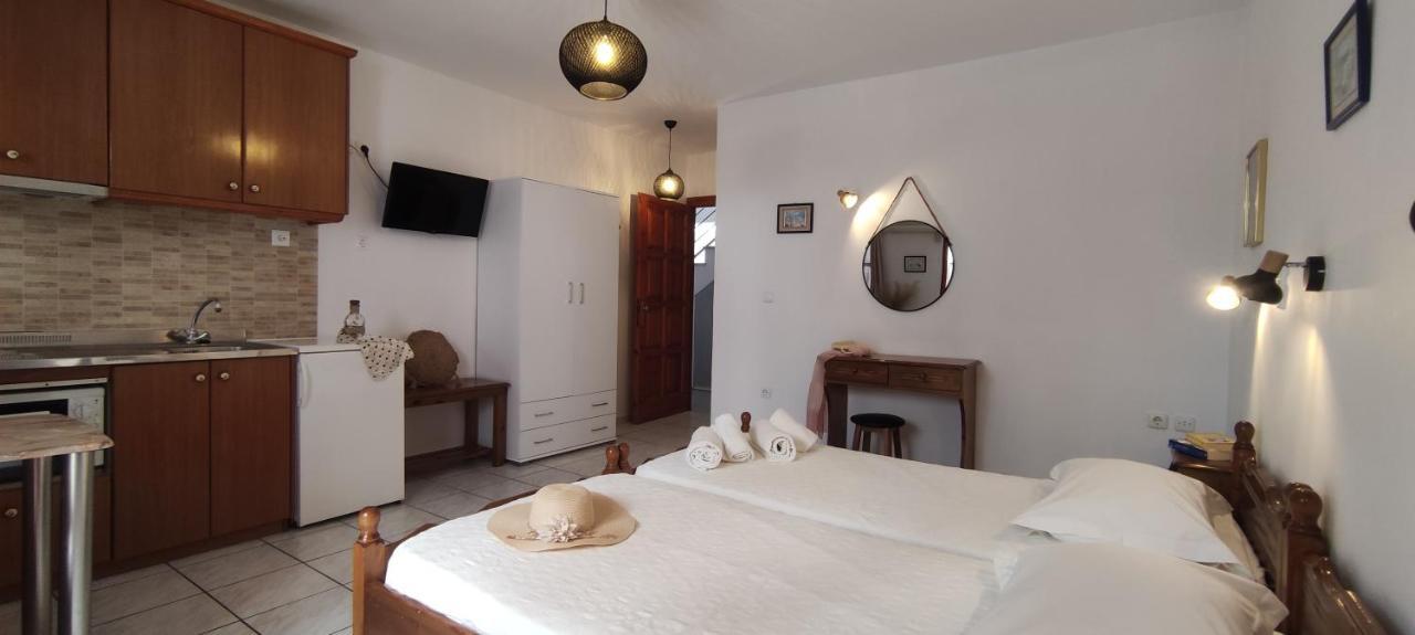 Kapetanos Rooms Naxos City Zewnętrze zdjęcie