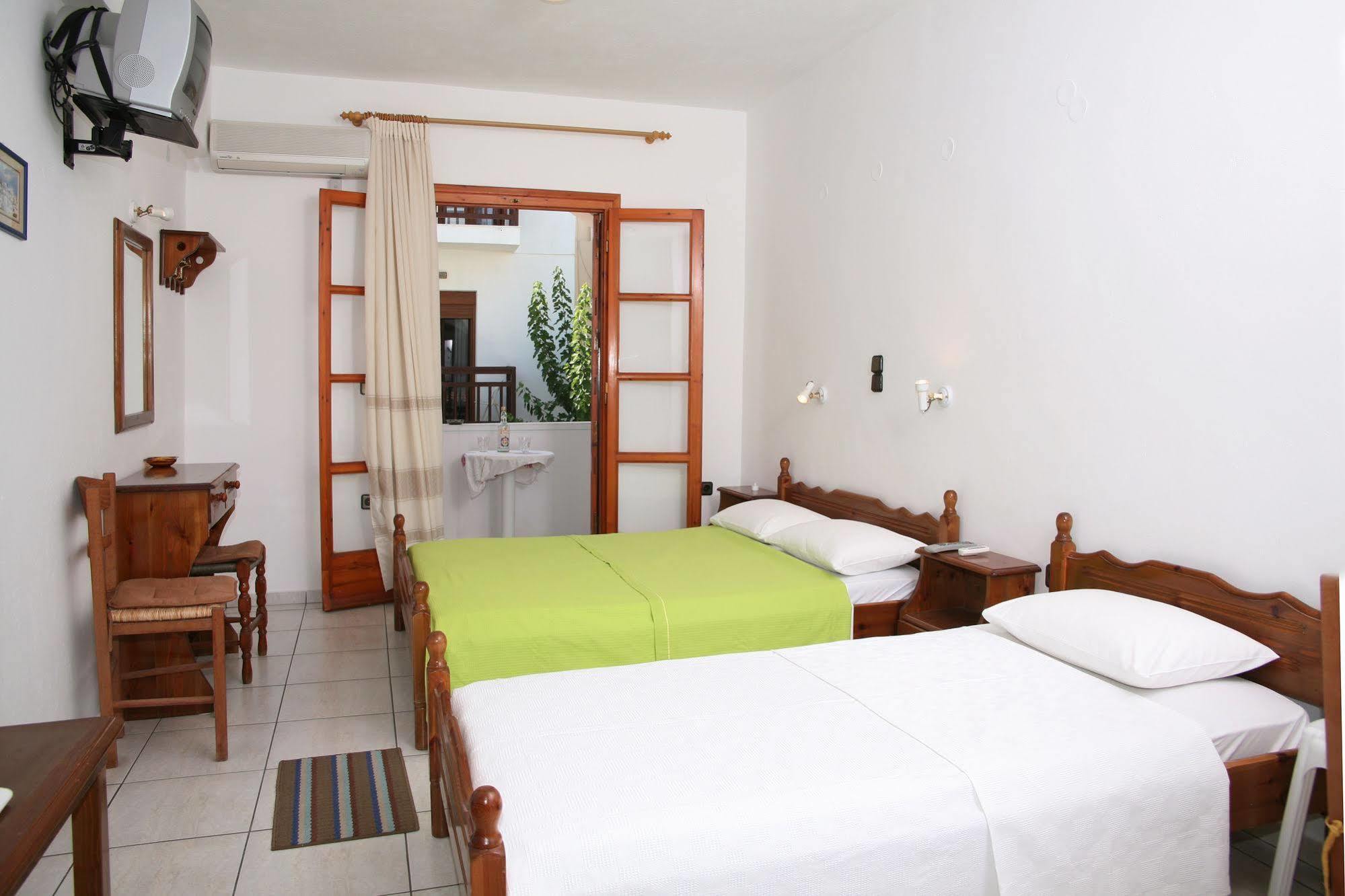 Kapetanos Rooms Naxos City Zewnętrze zdjęcie